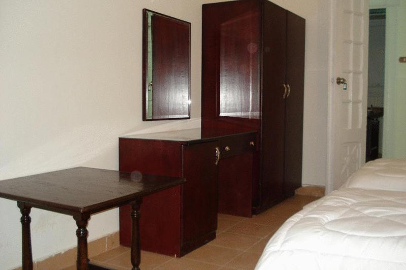 Transit Alexandria Hostel Room photo